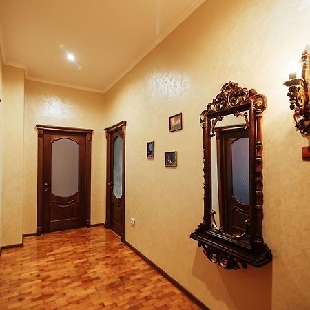 Centreville Apartments Ivano-Frankivsk Luaran gambar