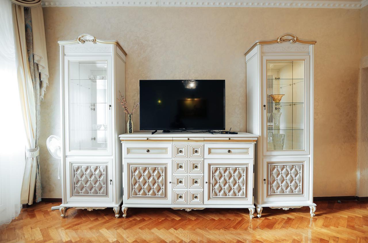 Centreville Apartments Ivano-Frankivsk Luaran gambar