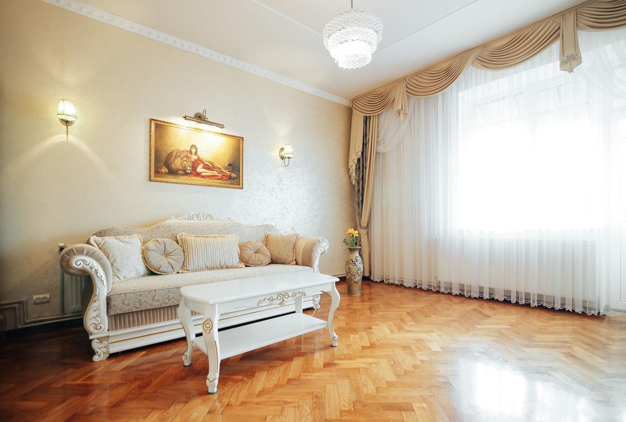 Centreville Apartments Ivano-Frankivsk Luaran gambar